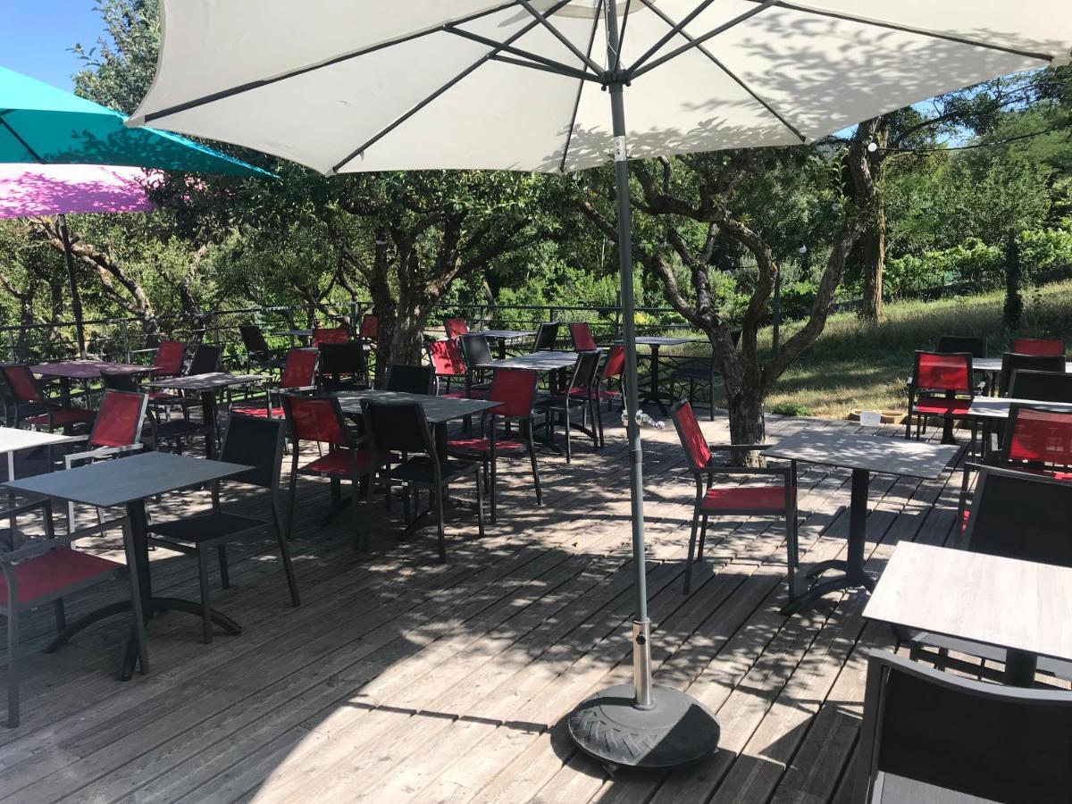 Hotel Restaurant L'Artiere Ceyrat Exterior photo